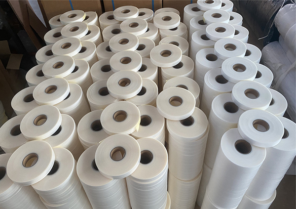 Reasons For Using TPU Hot Melt Film In Outdoor Jackets 